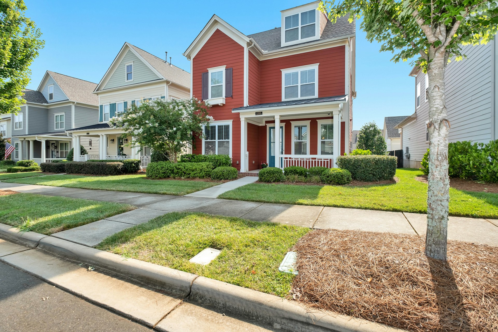 neighborhood homes